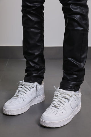 Iven Jean - Wax Black